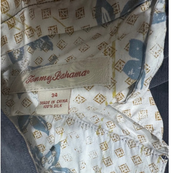 Tommy Bahama Mens Silk Shorts Blue Size 34 Pleated Golf Casual - Picture 3 of 3